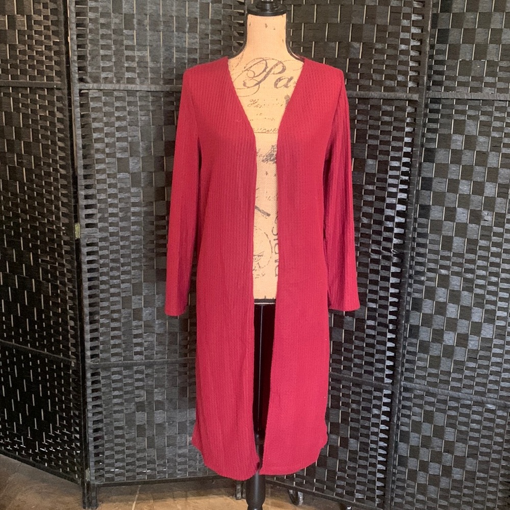 Impulsive brand. Size large. Burgundy color